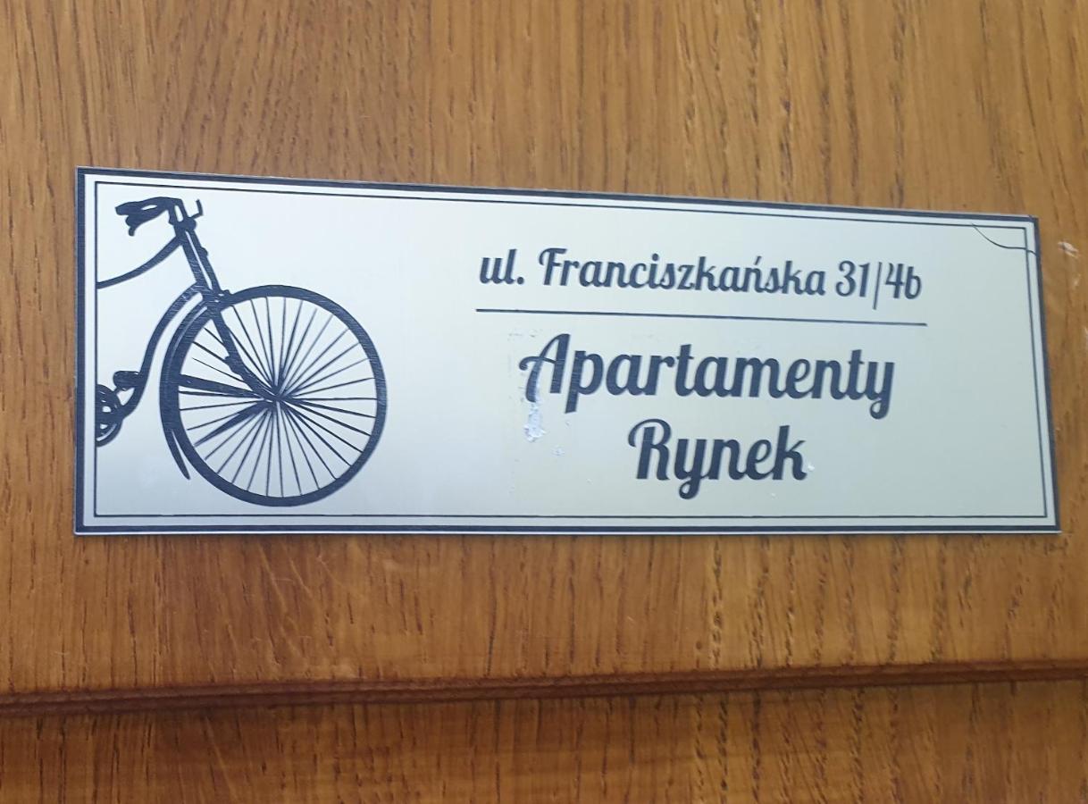 Appartement Apartament Azyl à Przemyśl Extérieur photo